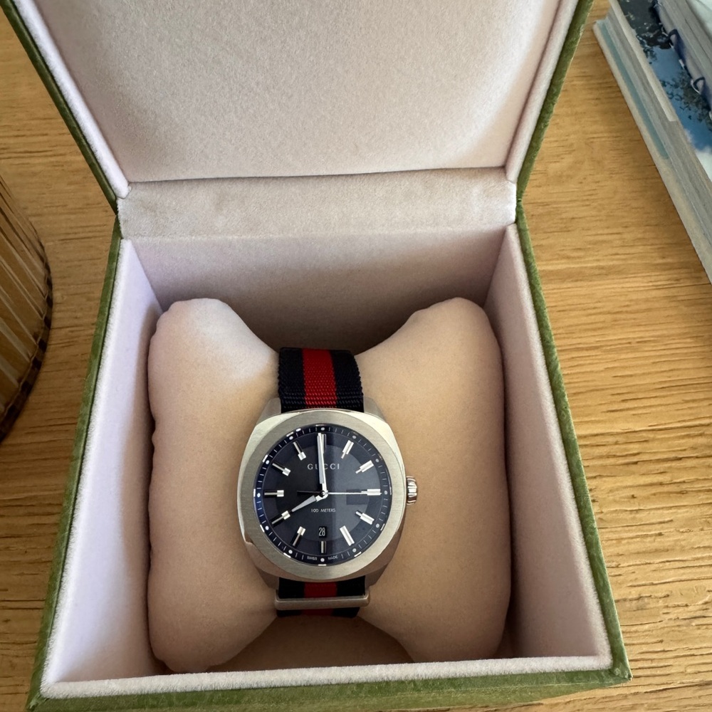 Gucci Men's Watch with Black Dial and Red-Striped Strap